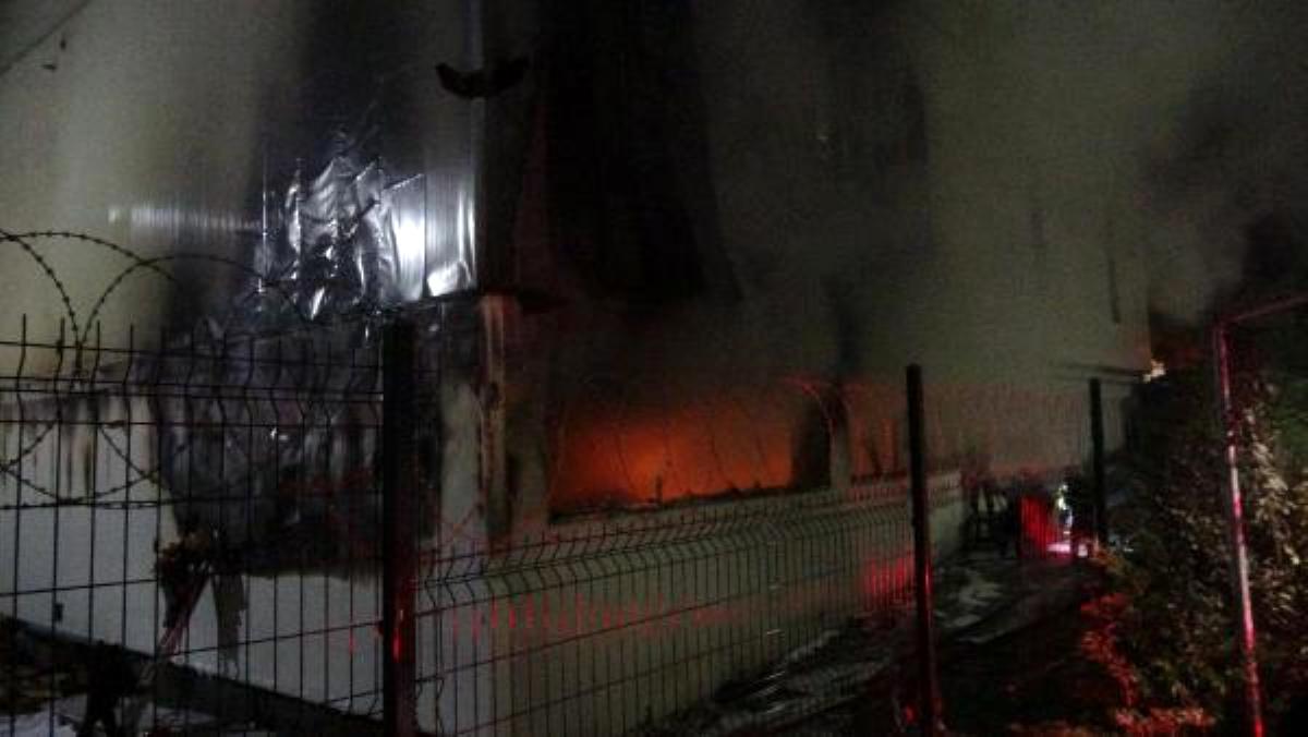  | Silah fabrikasının poligonunda çıkan yangın, 3 saatte kontrol altına alındı (2) Yeniden